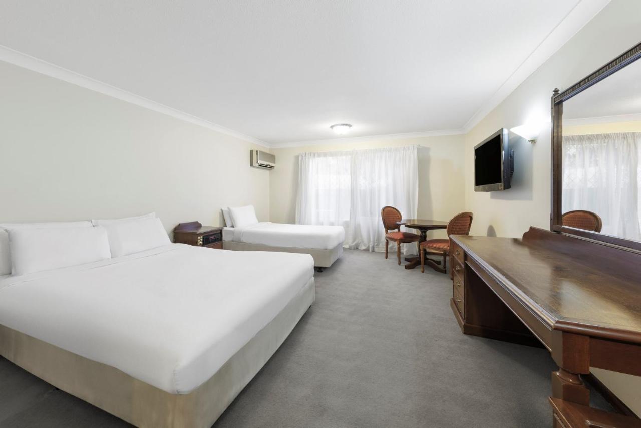 Elizabethan Lodge Melbourne City Exterior foto