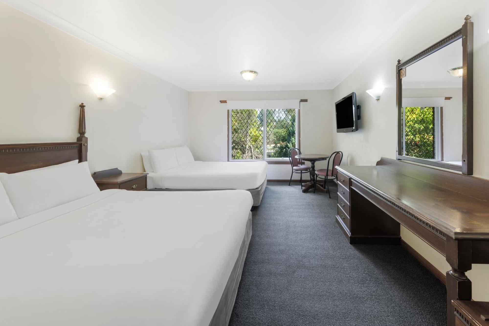 Elizabethan Lodge Melbourne City Exterior foto